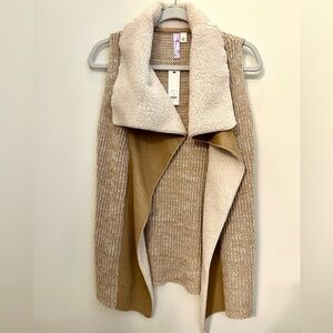 NWT! Francesca's Alya Ivory Taupe Faux Suede Sherpa Sweater Vest